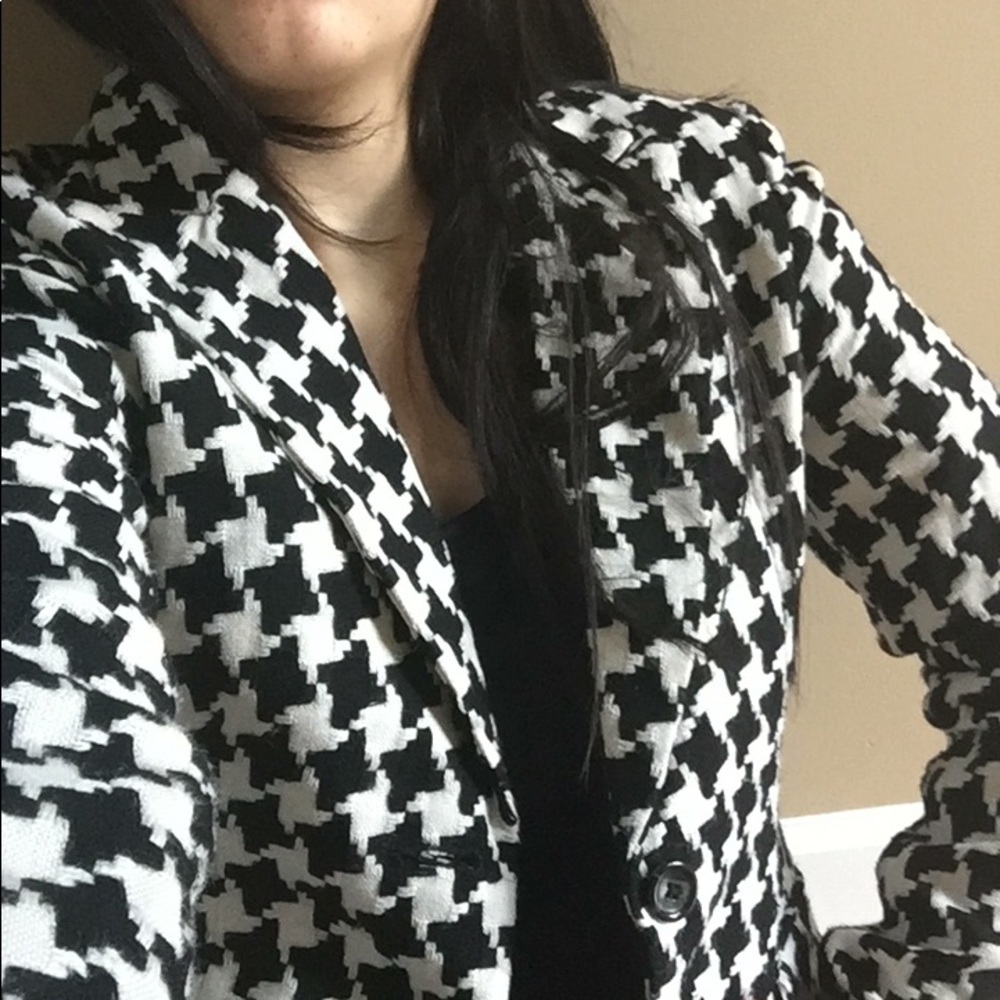Vintage houndstooth blazer